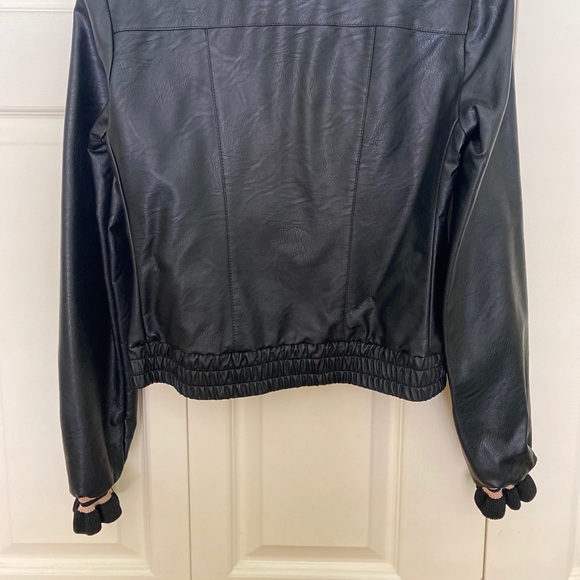 Lightweight black jacket 🎀 - Picture 5 of 5